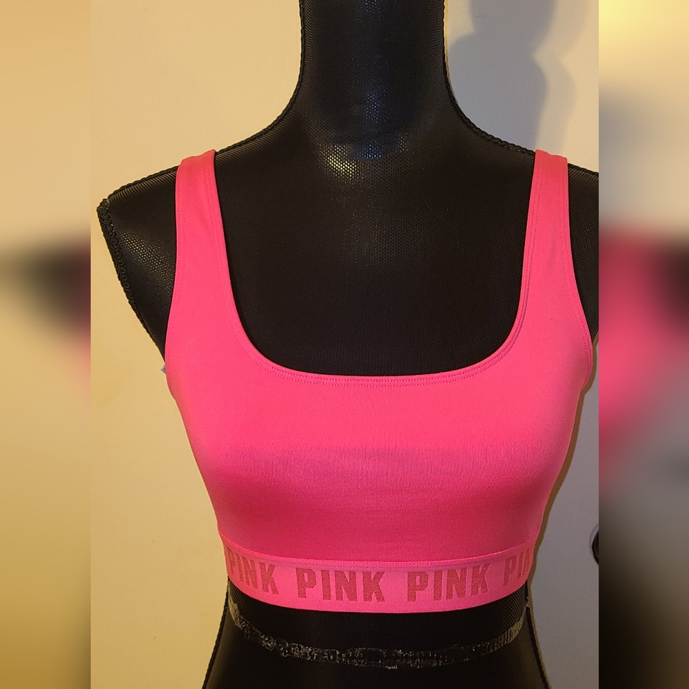 VS pink ultimate sports bra
